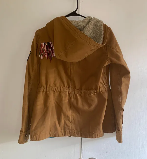 Patagonia Embroidered  jacket - Image 7