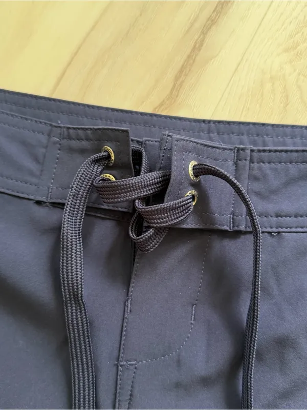 Navy Nautica shorts size M - Image 3