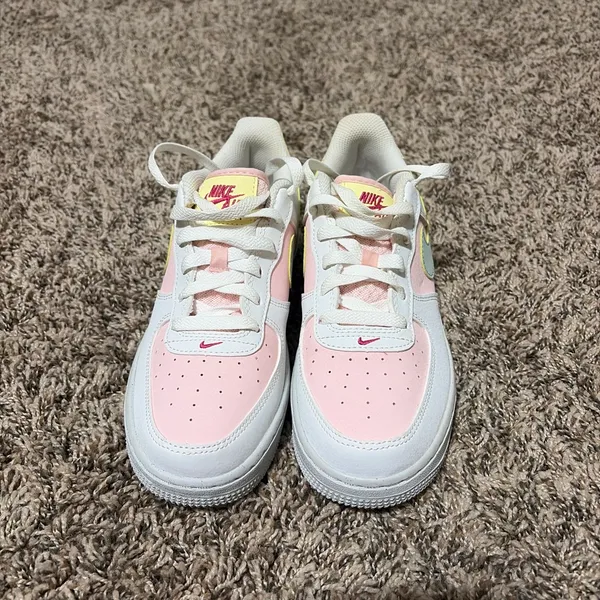 Nike Air Force 1 - Image 2