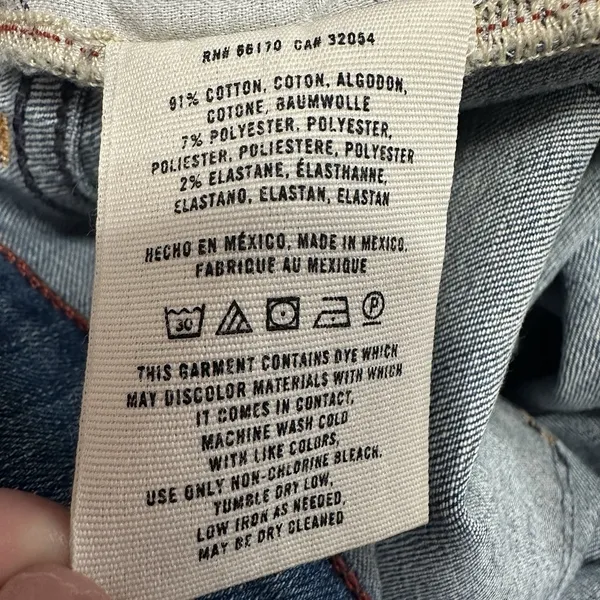 Pilcro and the Letterpress Anthropologie Denim Roll Up Stet Jean Shorts Size 30 - Image 6