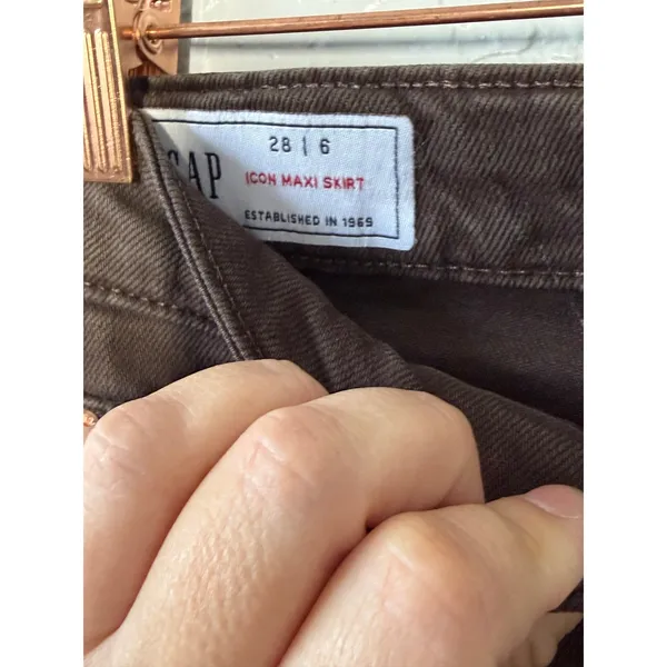 GAP Brown Midi Denim Skirt Sz 28/6 Boho Preppy - Image 6