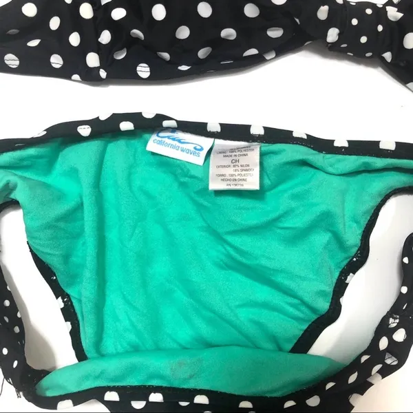 California Waves Polka-Dot Bikini swimsuit Small - Image 6
