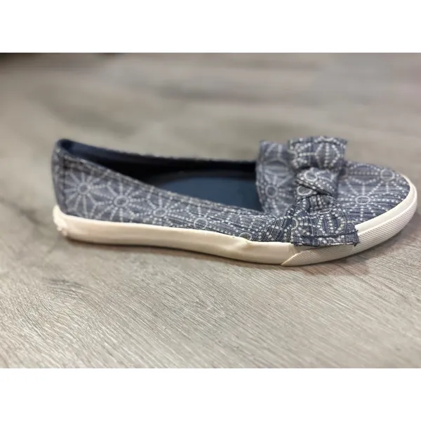 Rocket Dog Women's Size 8 Blue Geometric Canvas Bow Slip-On Ballet Sneakers - Image 8