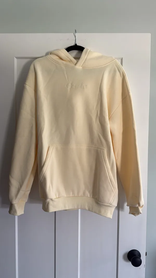 Comfrt Small Signature Hoodie in Buttercream - Image 3