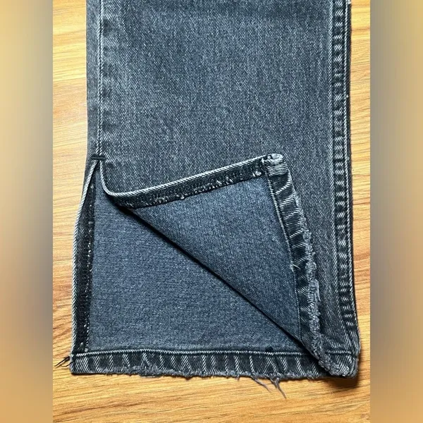 Abercrombie & Fitch The 90's Straight Ultra High Rise Size 26/2s Black Washed - Image 8