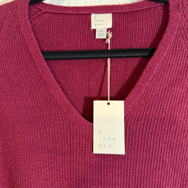 A New Day Dress Burgundy XS Women V-Neck Ribbed Knit Mini NEW FLAWED - Image 2