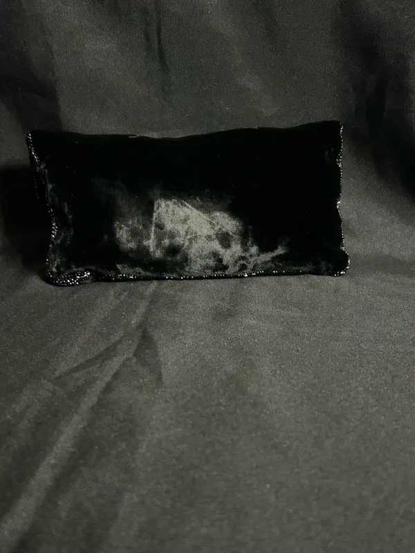 Walborg Handmade Black Beaded Velvet Foldover Clutch - Image 2