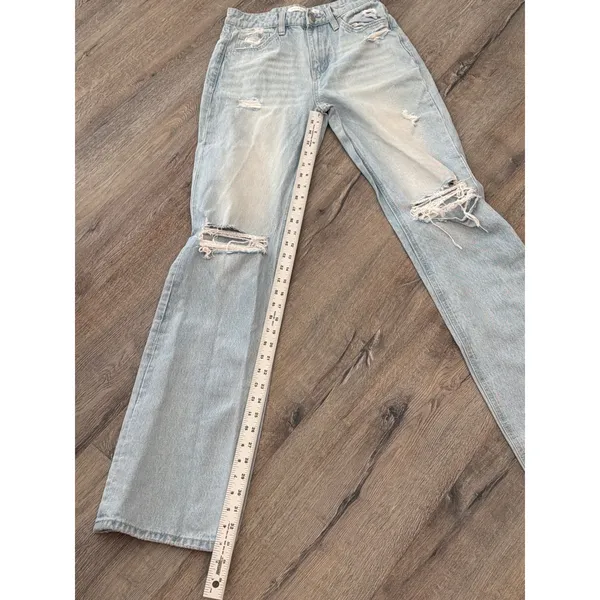 Altar'd State High Rise‎ Straight Jeans Light Wash Distressed 25 - Image 2