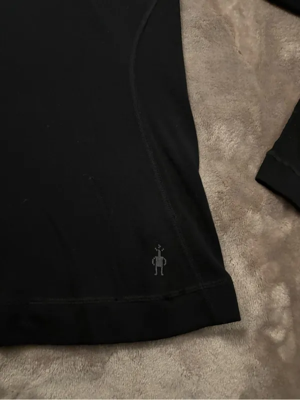 Smartwool Women's Size M Long-Sleeve Black Quarter-Zip Base Layer - Image 4
