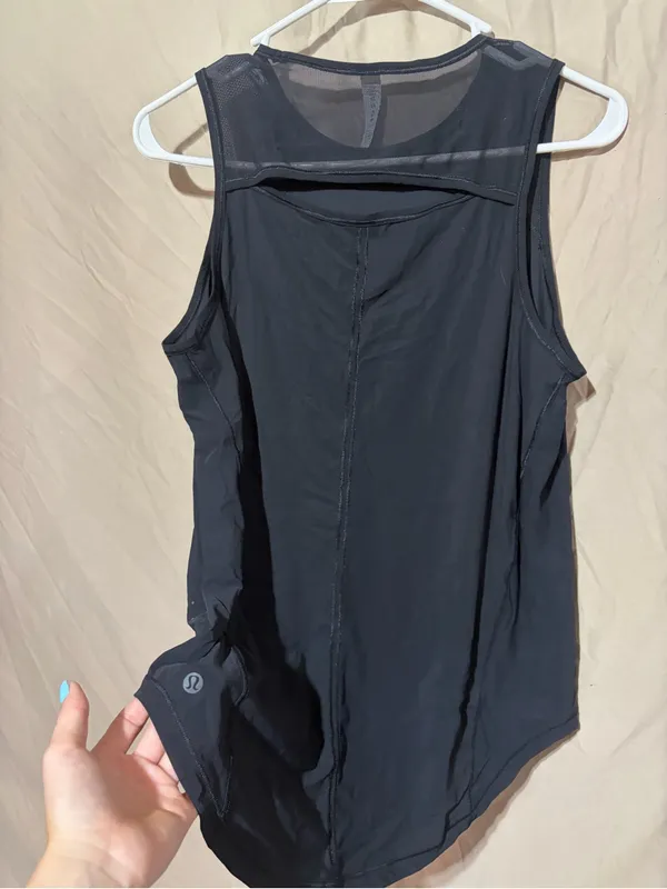 Lululemon tank top - Image 3
