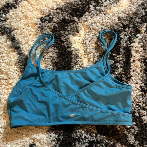 Low Impact Cross-Back Sports Bra - Image 3