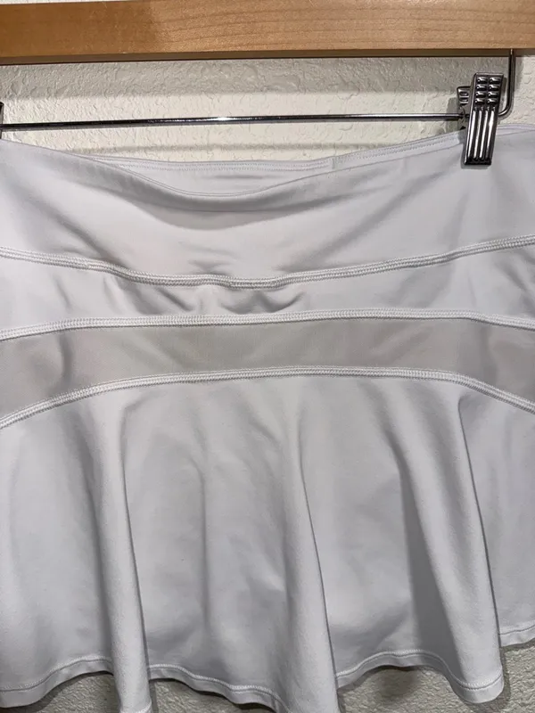 Lululemon Pace Setter Skirt White‎ Mid Rise Pleated Tennis Skort Size 8 - Image 4