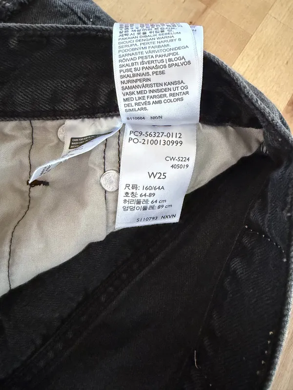 Levi’s 501 Shorts Custom Made  - Image 5