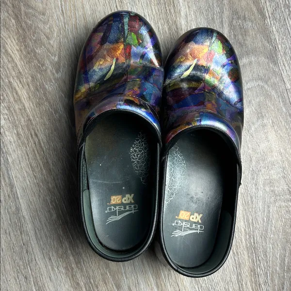 Dansko Pro XP 2.0 Patent Leather Clogs Size 40 (US 9.5-10) - Image 6