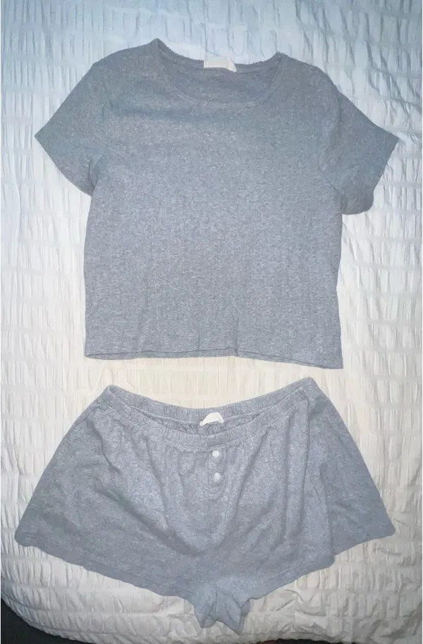 Boutique Lounge Set - Image 2