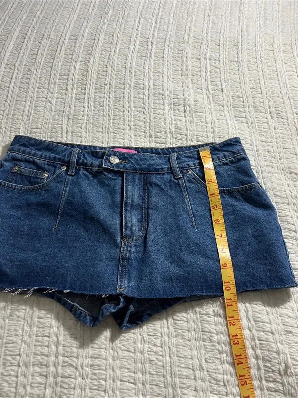 Edikted Dark Blue Denim Cutoff Skorts with Pink Tag - Image 7