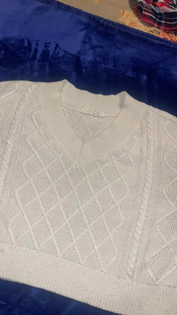 Eco Friendly Shirt / Sweater LARGE - Image 5
