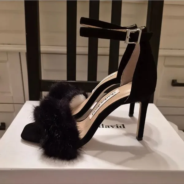 NWB Charles David Wonens Size 6 Empoli Faux Fur Heels Shoes - Image 4