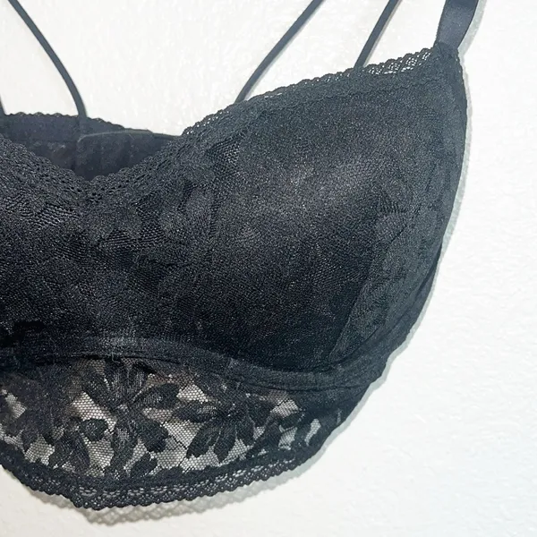 Pink Victoria's Secret Black Push Up Lace Hook Closure Bralette New - Image 4