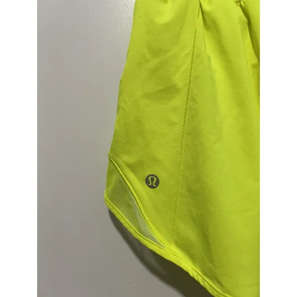 Lululemon Hotty Hot Short II *Long 4" Highlight Yellow Size 10 Athletic Yoga Run - Image 5