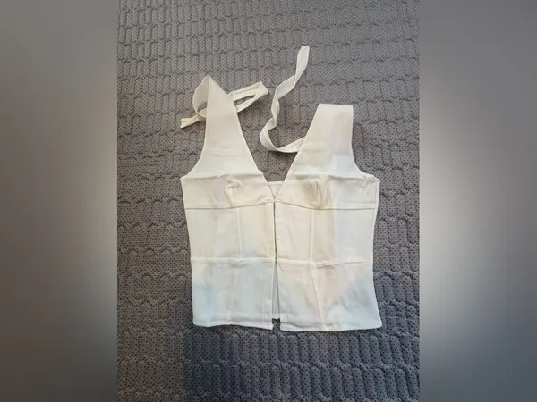 Y2K style White Halter Corset Top - Women's Stylish Bustier - Image 6