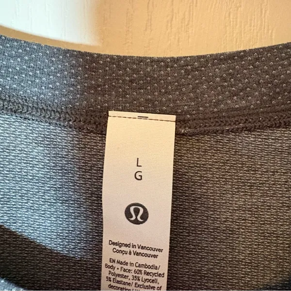 Lululemon Mile Maker Run Crew Graphic Mesh Short-Sleeve Shirt. NWT Size Large. - Image 4