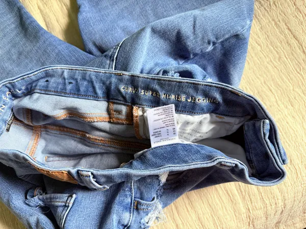 American Eagle jeans  - Image 4