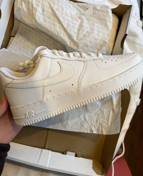 Nike Air Force 1 White - Image 4
