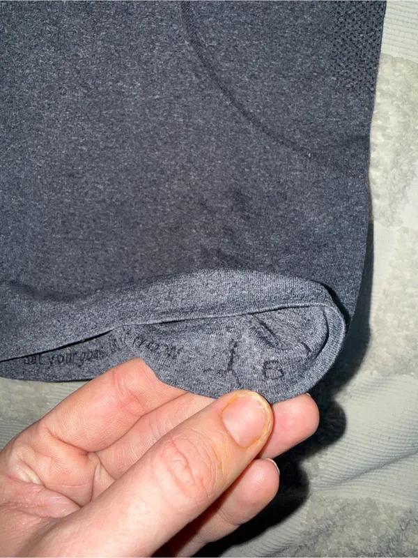 Lululemon Swiftly‎ Tech Tank size 6 - Image 3