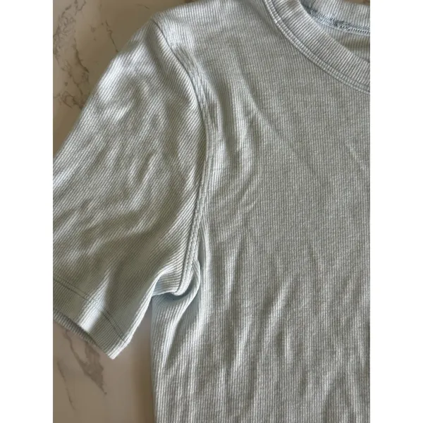 Lululemon Hold Tight Cropped Short Sleeve Ribbed TShirt ~4 Light Blue Curved Hem - Image 5