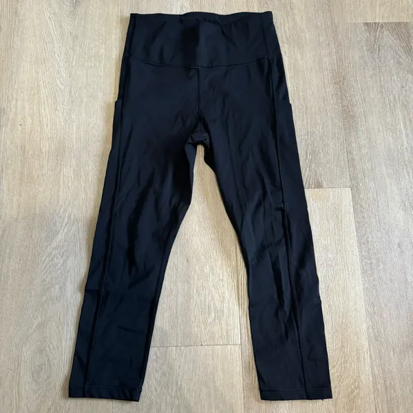 Athleta Black Ultimate Stash Crop Legging - Image 2