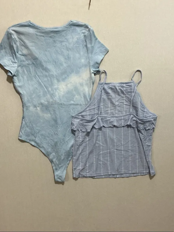 American Eagle Outfitters Light Blue V-Neck Bodysuit & Striped Ruffle Cami - Image 6