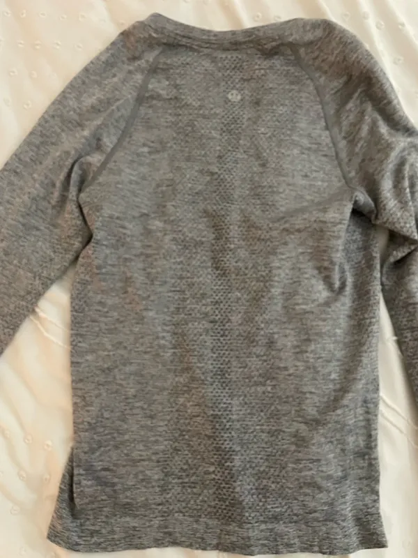 Lululemon Swiftly Tech Long Sleeve - Image 5