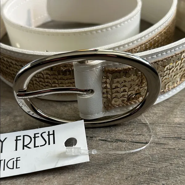 Fresh White and Brown Woven Belt - Image 2