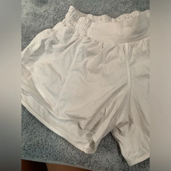 Lululemon white shorts 4 - Image 2
