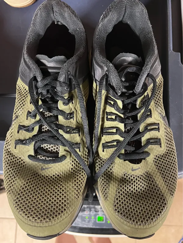 Nike Air Max Sneakers - Image 2