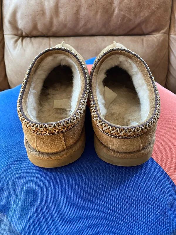 UGG Slippers - Image 4