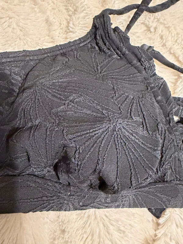 NWT CUPSHE floral embossed bikini - Image 3