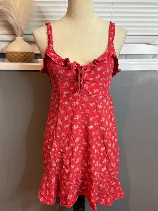 American Eagle Red Floral Mini Dress Size M Ruffle Lace Up Smocked Back Sundress - Image 3