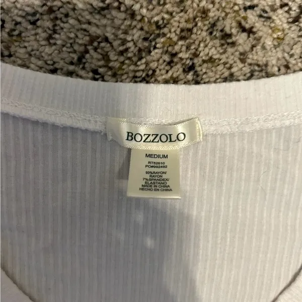 Bozzolo White V-Neck Short Sleeve Top - Image 2