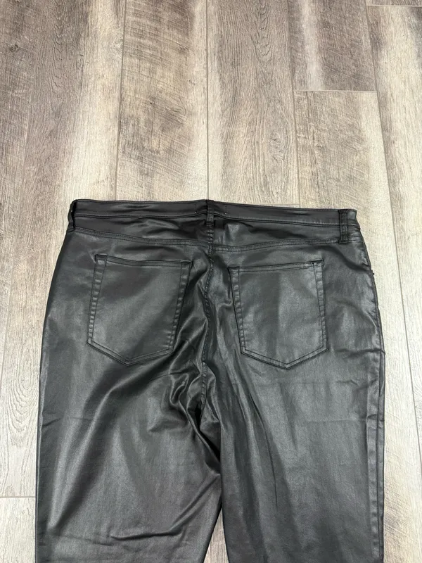 Abercrombie Black Leather Pants - Image 18