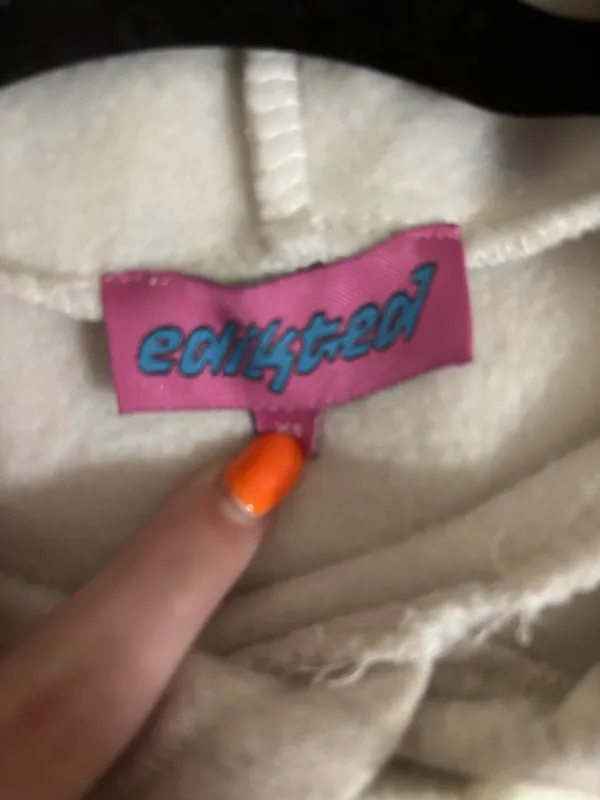 Edikted Oversized Hoodie - Image 4
