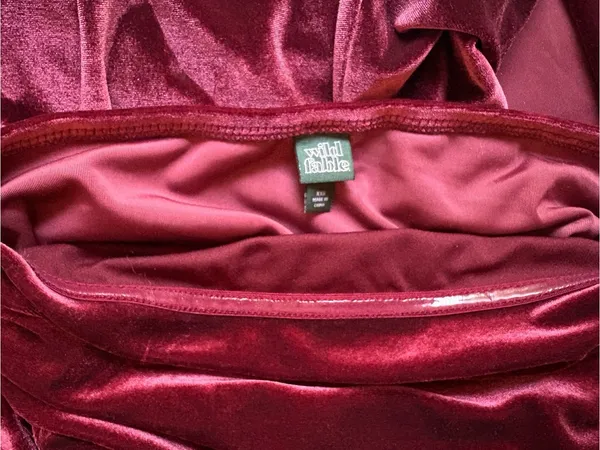 Wild Fable Burgundy Velvet Strapless Maxi Dress Slit XXS - Image 9
