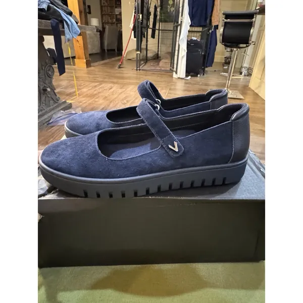 Vionic Women's Uptown Mary Jane Flat Size 7 Blue Suede - Image 3