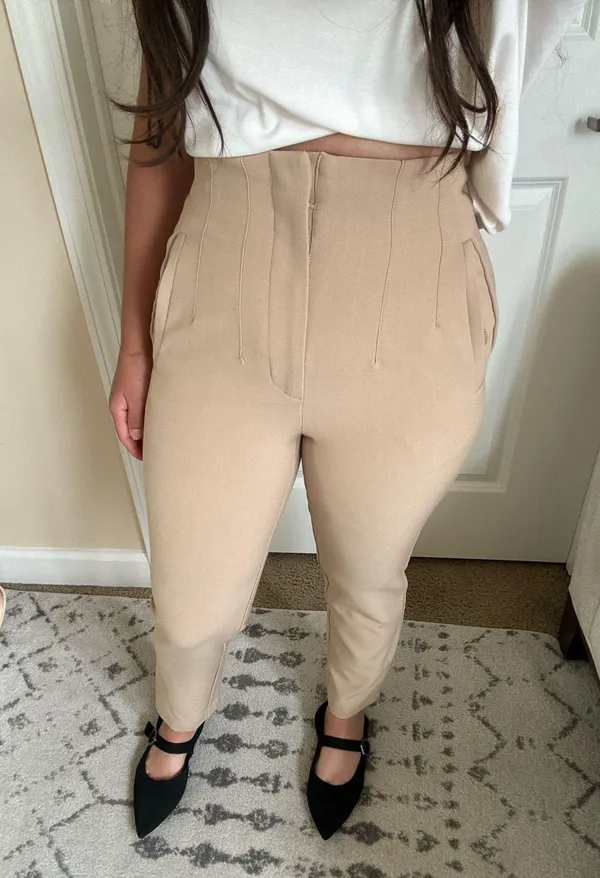 Stradivarius Slim tailored pants in beige - Image 4
