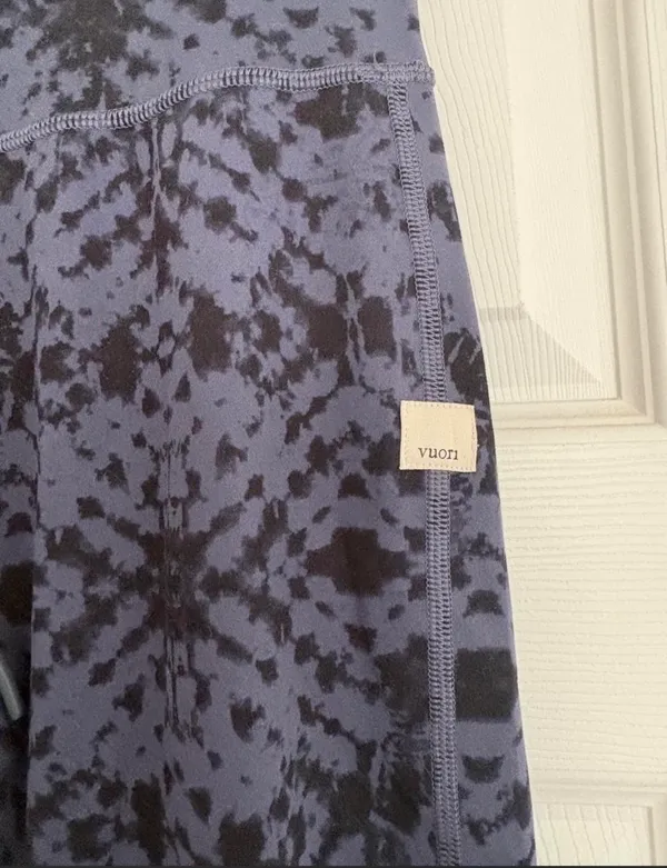 NWOT vuori leggings - Image 2