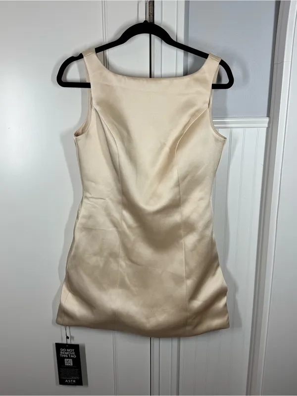 ASTR The Label Alisanne Satin Mini Dress size small bridal wedding‎ rehearsal - Image 2