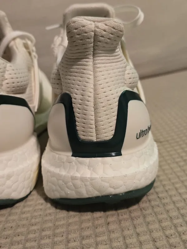 adidas Cream Knit Sneakers with Green Accents - Image 7