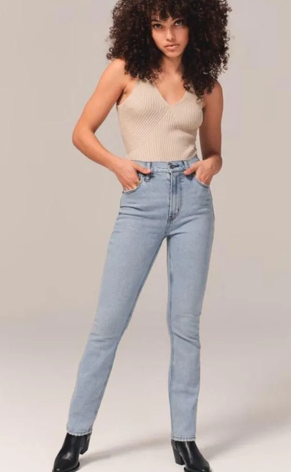 Abercrombie The 90’s Slim Straight Ultra High Rise Jeans - Image 2