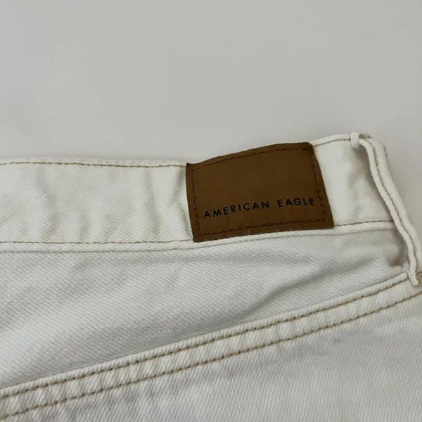 American Eagle Distressed Boyfriend Shorts in White - Image 3